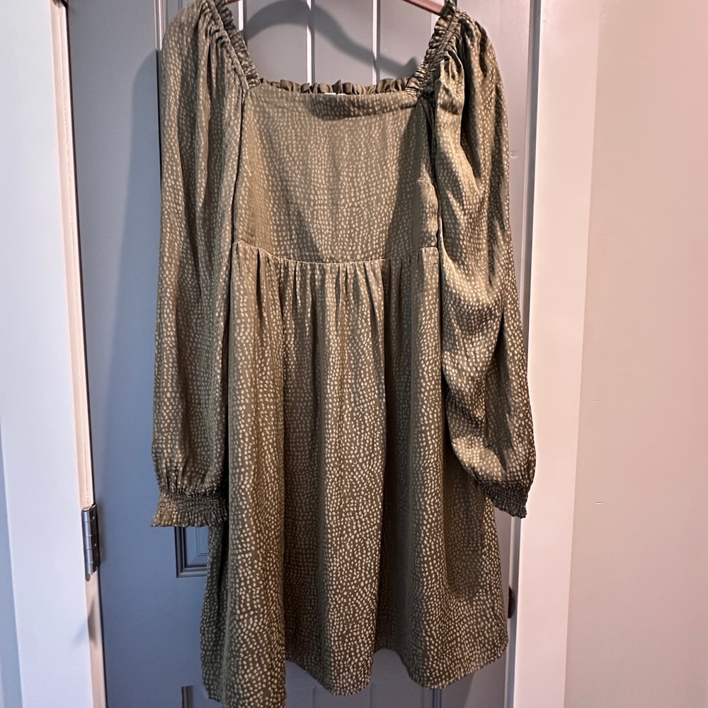 NWT LOFT Olive Green Textured Long Sleeve Mini Dress - Size Small